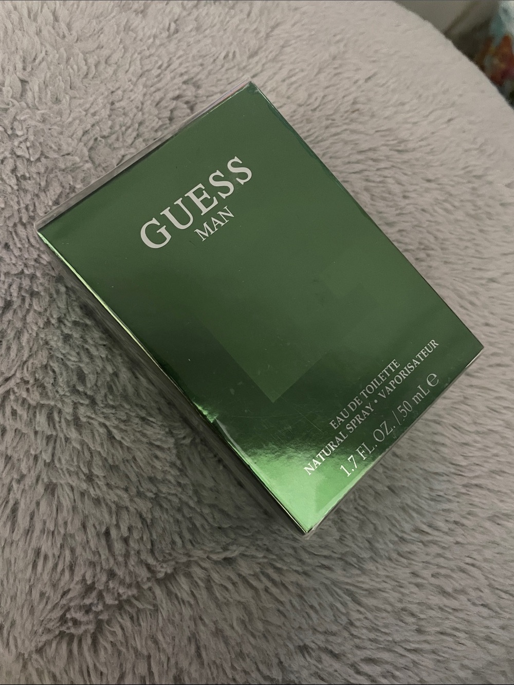 GUESS Man Shiny Emerald Green Fragrance Box